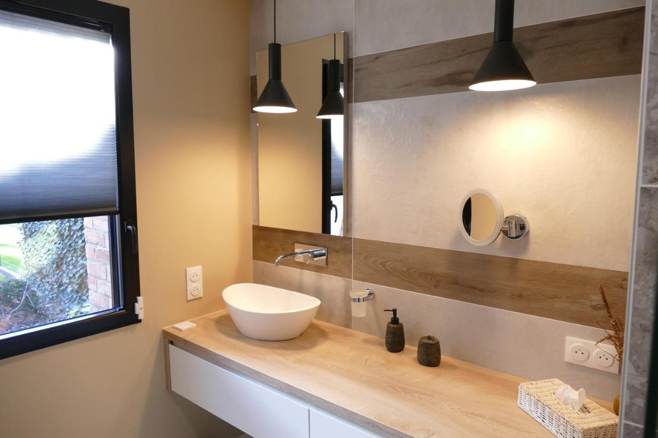 Les Agapanthes Bed & Breakfast Camphin-en-Pevele Dış mekan fotoğraf